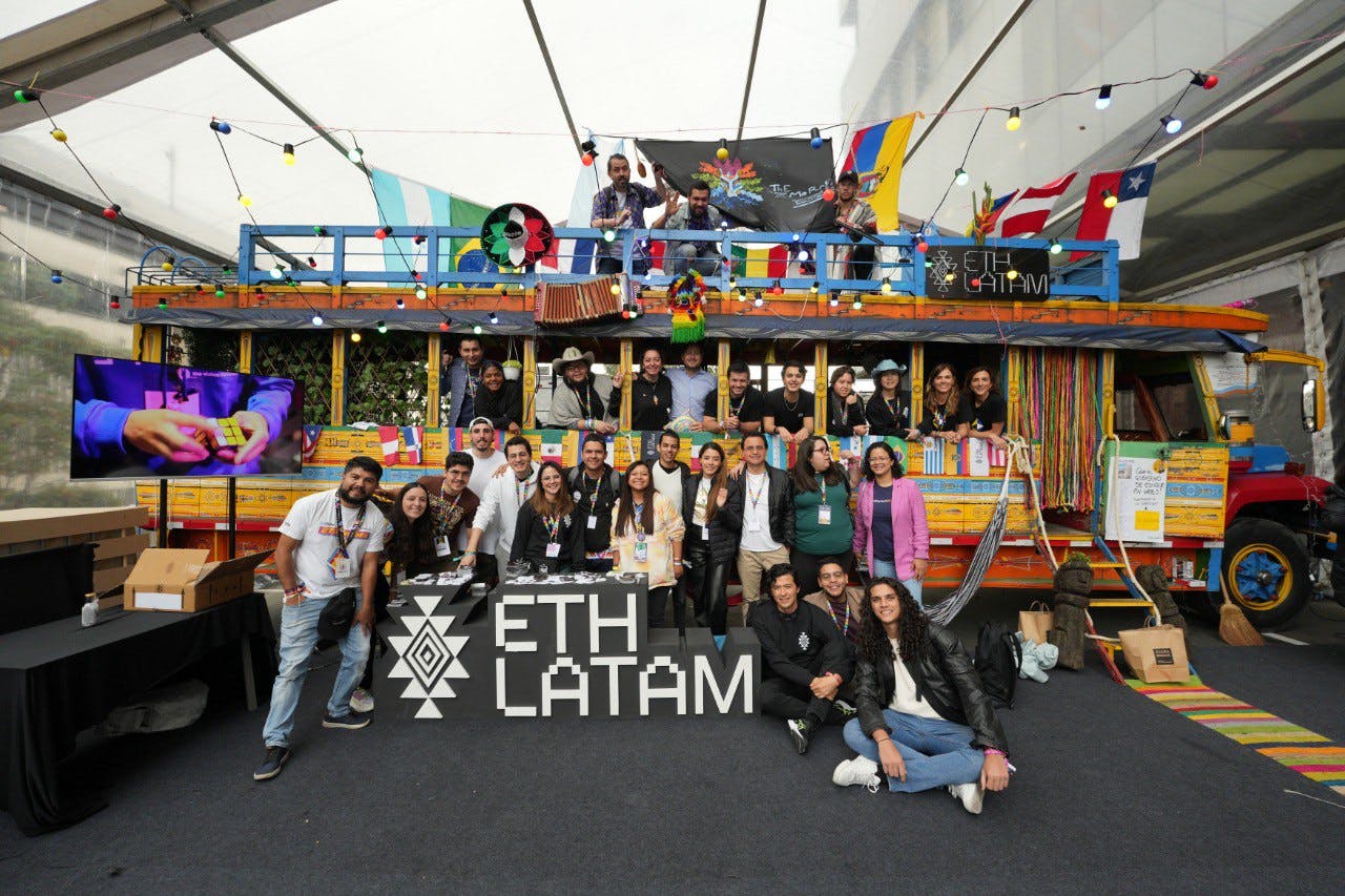 Miembros de las comunidades Latinoamericanas de Ethereum.