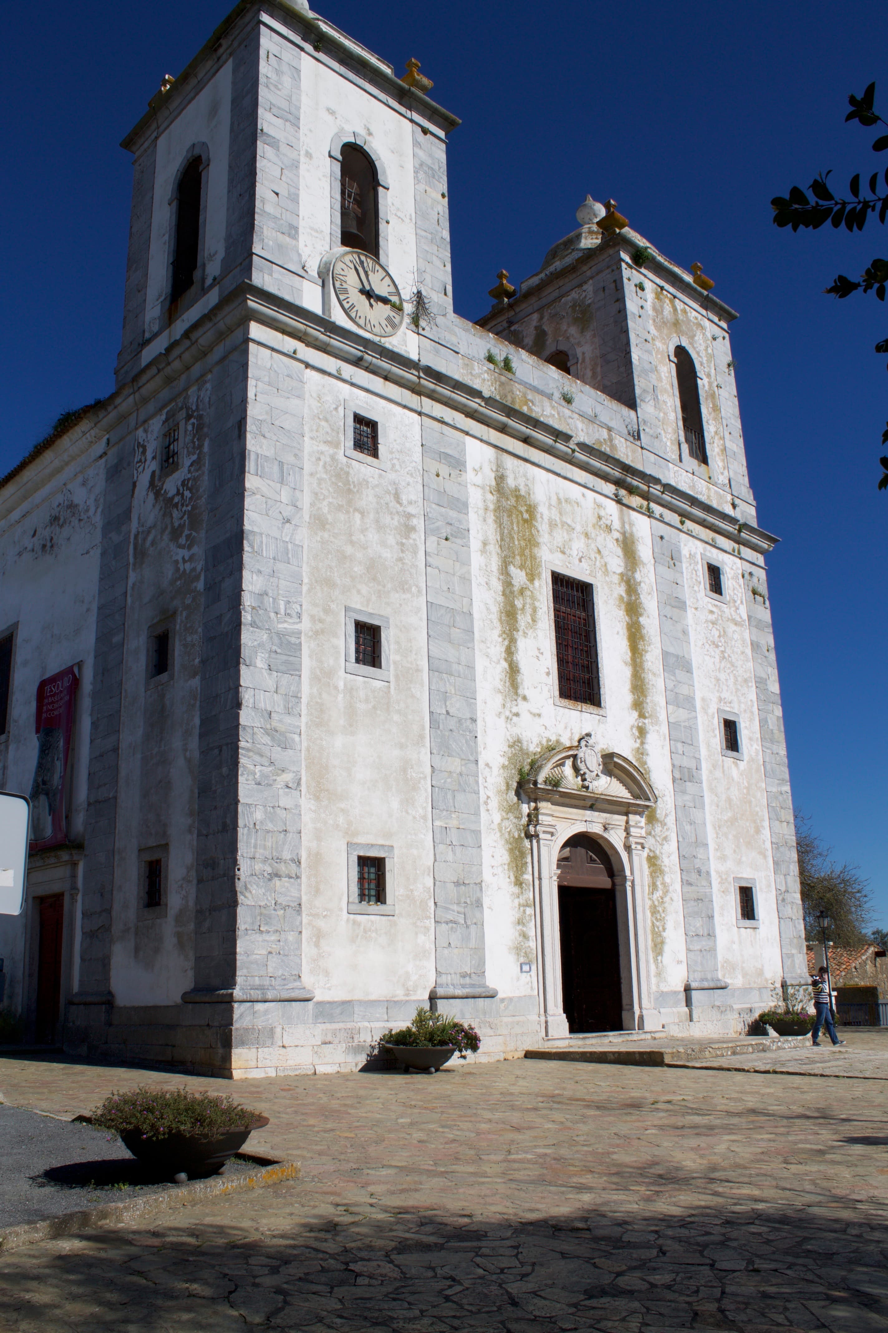 Main façade of the basilica, in 2017.