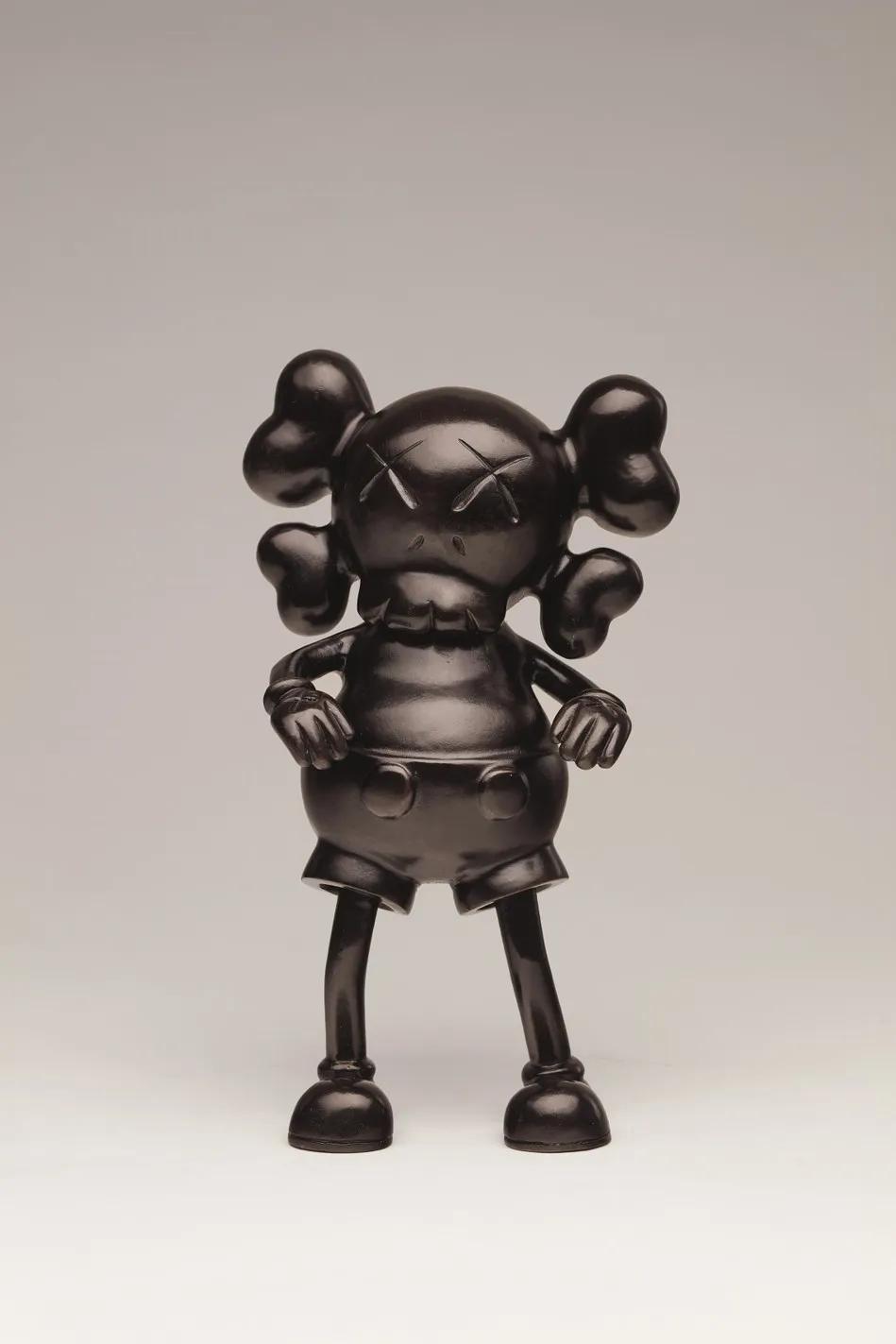 KAWS <companion>, 2001, estimated value HK $500,000-hk $700,000.