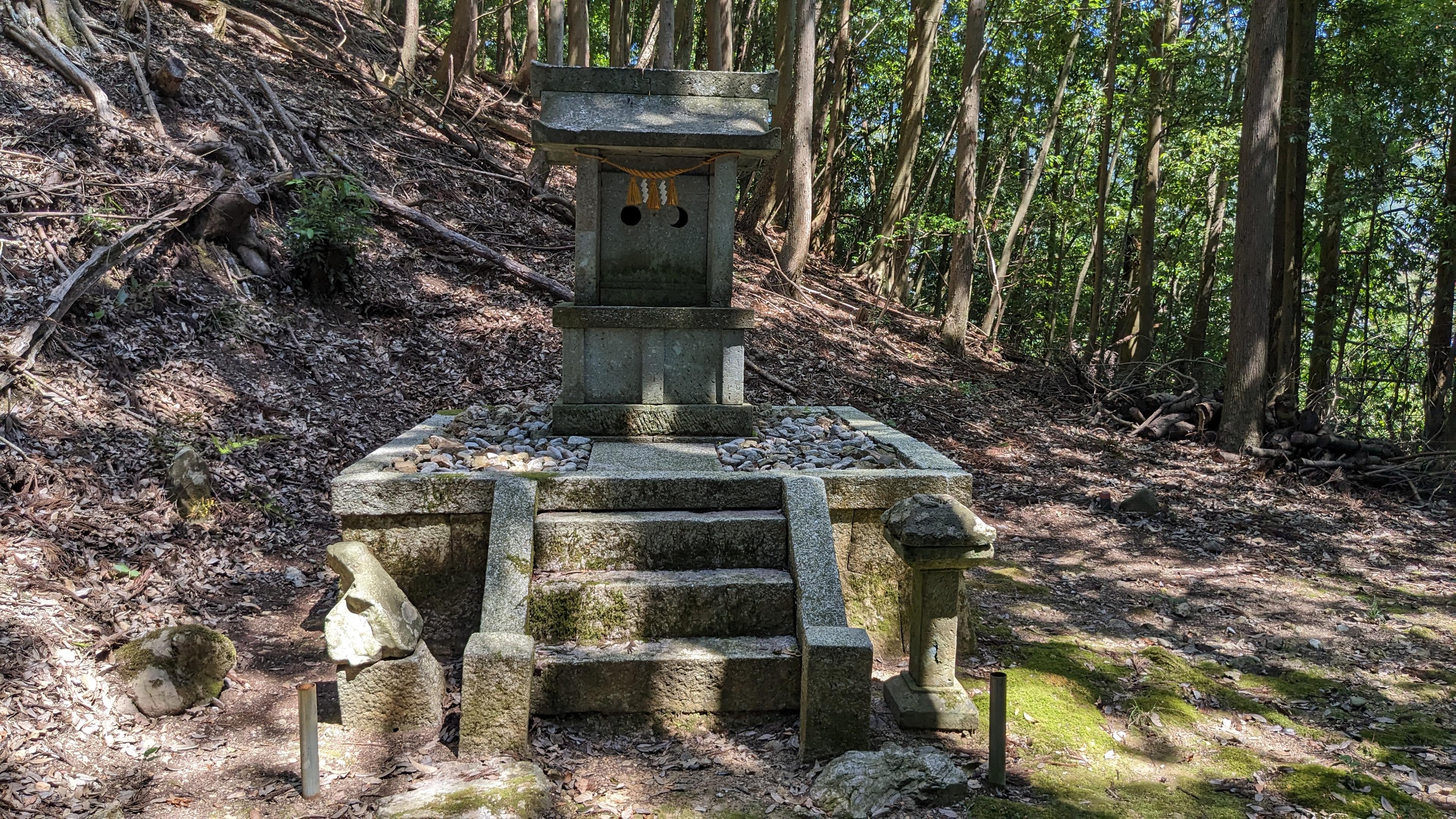 井明神社（滋賀県長浜市高月町尾山）