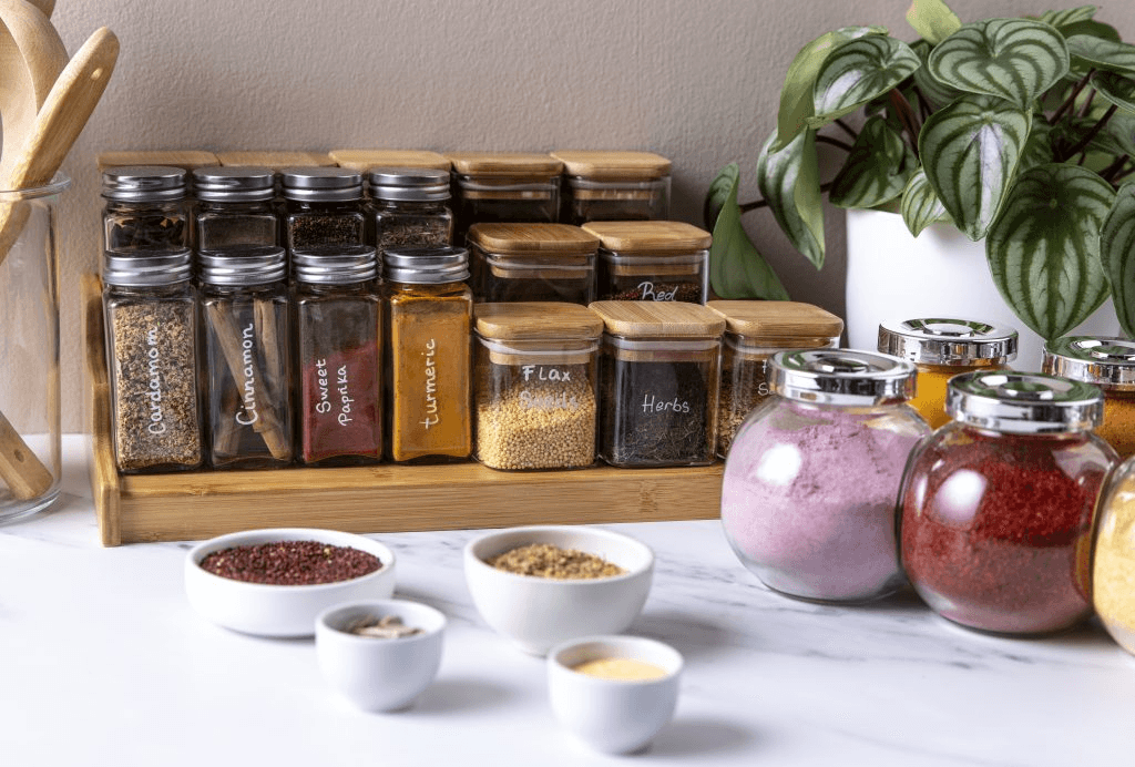 A Comprehensive Guide to Choosing the Perfect Spice Jars – SpaceAid