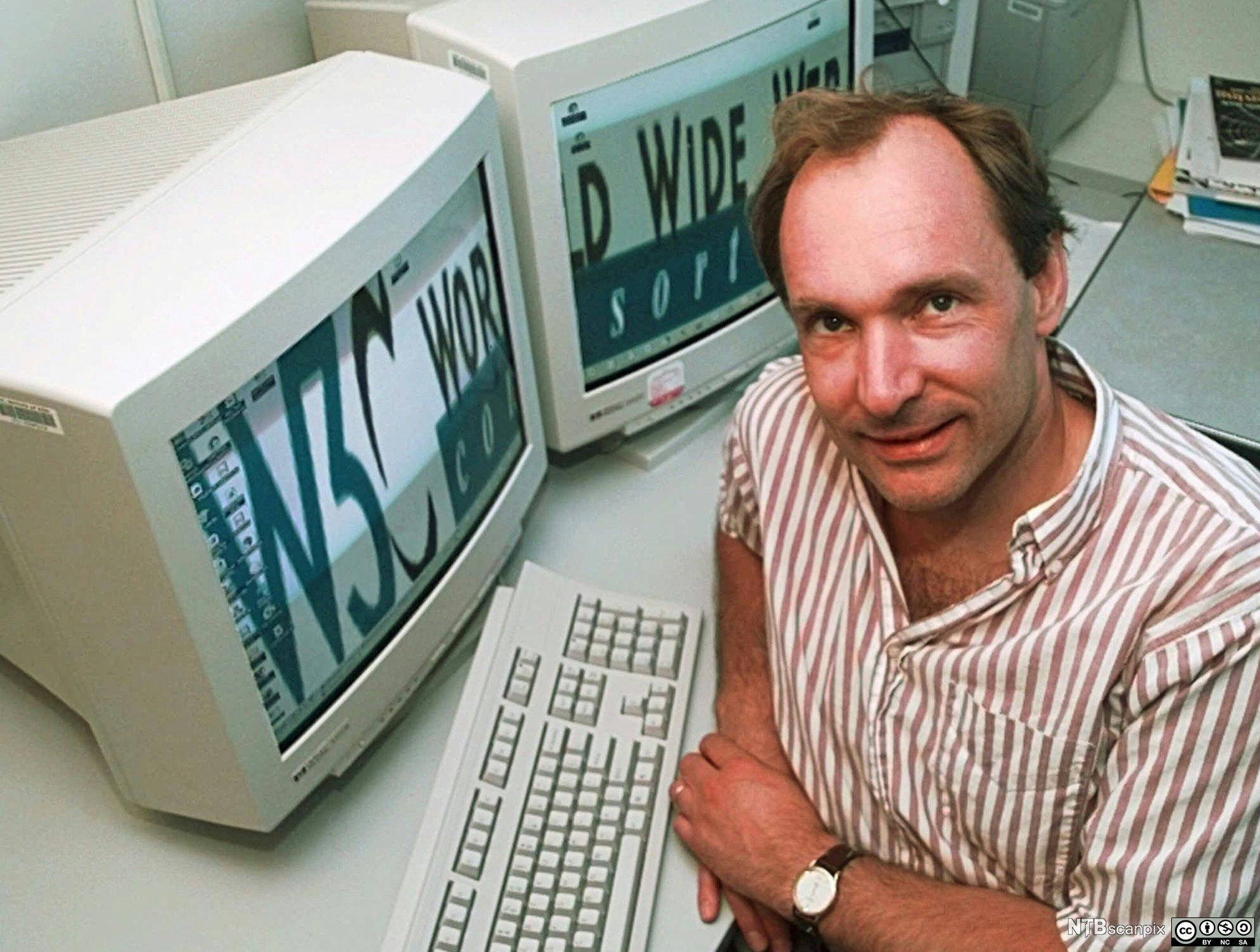 Tim Berners Lee, el creador del protocolo de la World Wide Web.