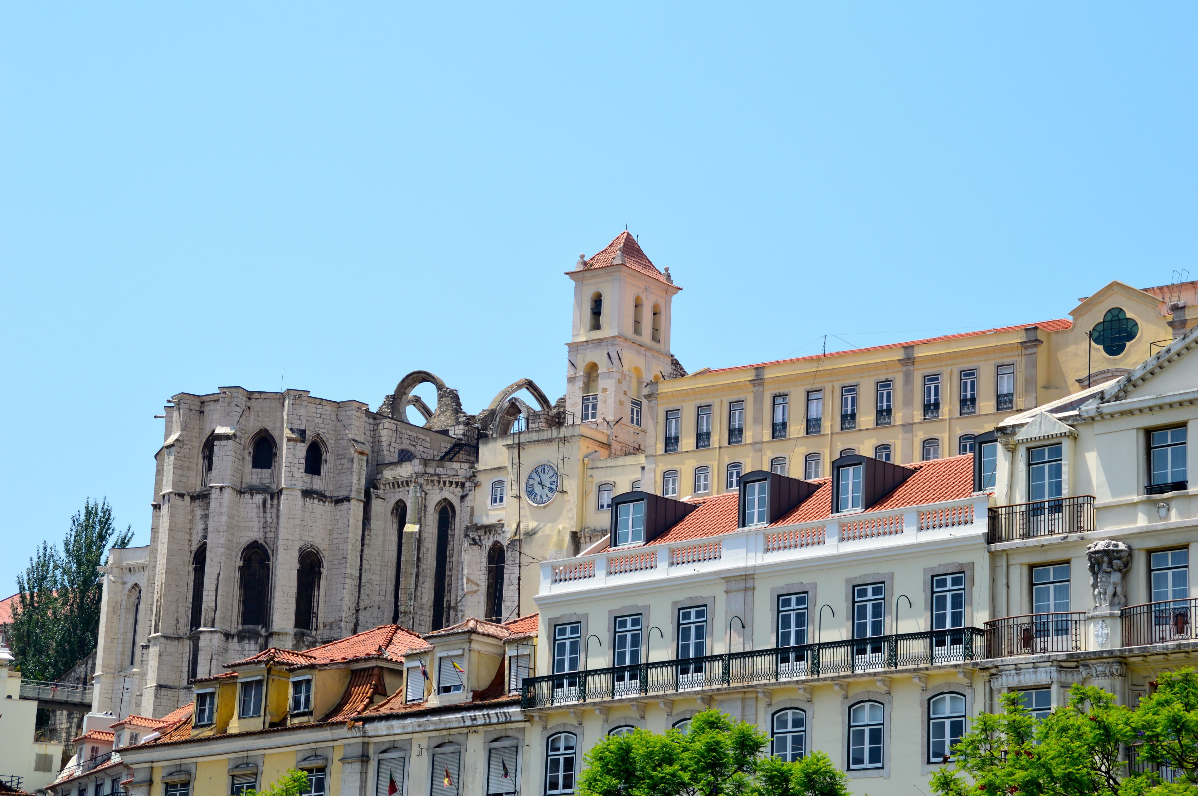 Carmo Convent and Church seen from Rossio.