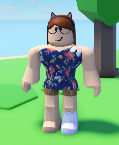 One of Alyssa's very-first looks in Roblox