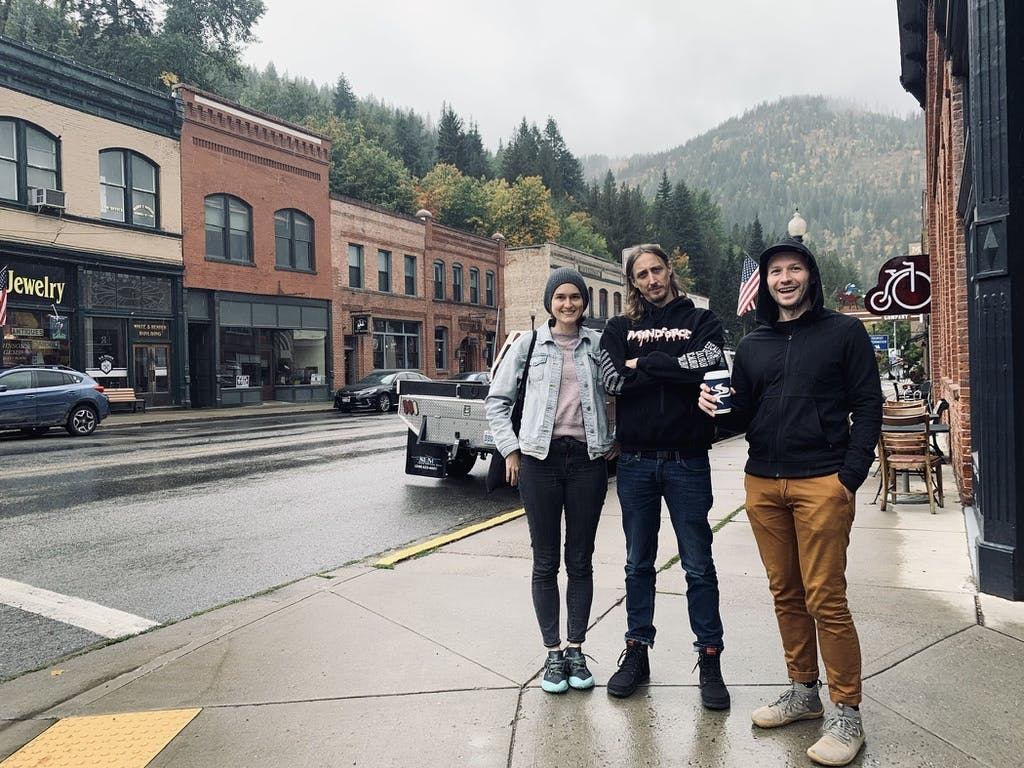 A year ago, Kristen and Dave swung through Wallace, ID to see Jordan! Little did we know that we’d be working together 365 days later. Late September, 2021. 