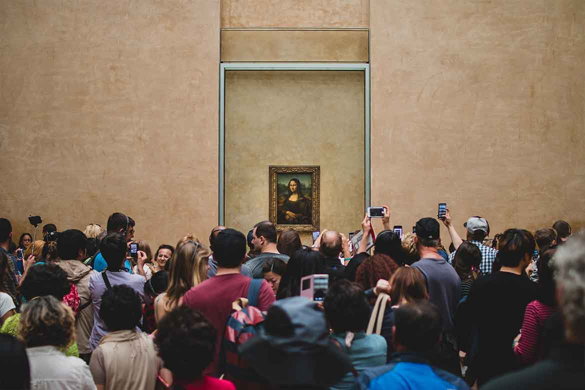 Image source: https://linesmag.com/the-mona-lisa-is-moving-out/
