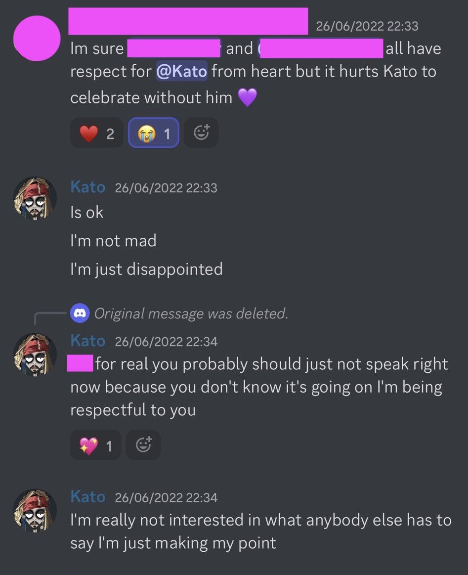 Discord conversation where Kato scolded an artist and other defending her 